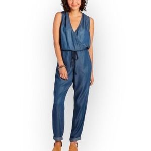 Karlie Blue Tencel Chambray Sleeveless Denim Look Jumpsuit  V-Neck Small